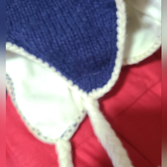 NATIVE WORLD 100% WOOL WINTER CAP MADE IN ECUADOR - Picture 5 of 6